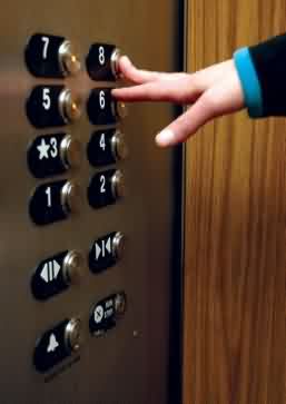 До конца года в домах москвичей не останется лифтов старше 25 лет