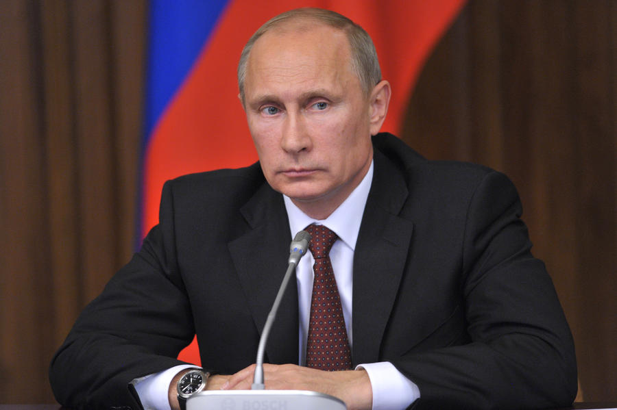 Путин поручил изменить закон, чтобы стимулировать переработку отходов 