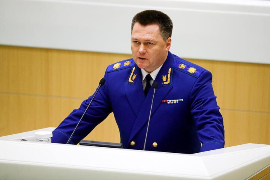 Краснов поручил проверить тарифы на ЖКУ
